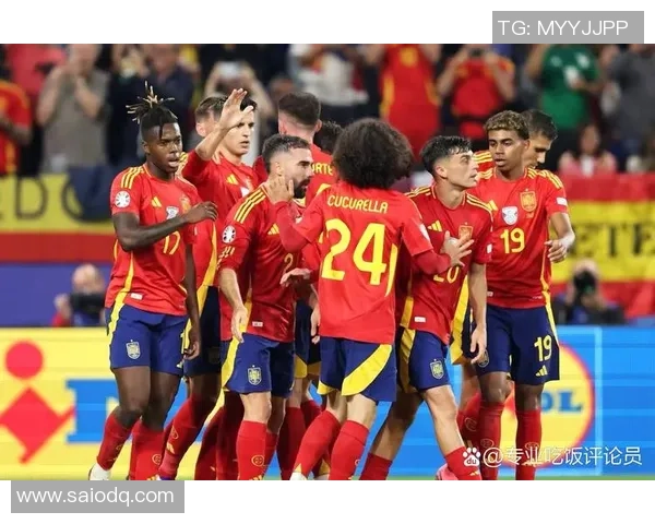 四大足球巨星巅峰对决演绎绿茵场上热血与荣耀争锋时刻